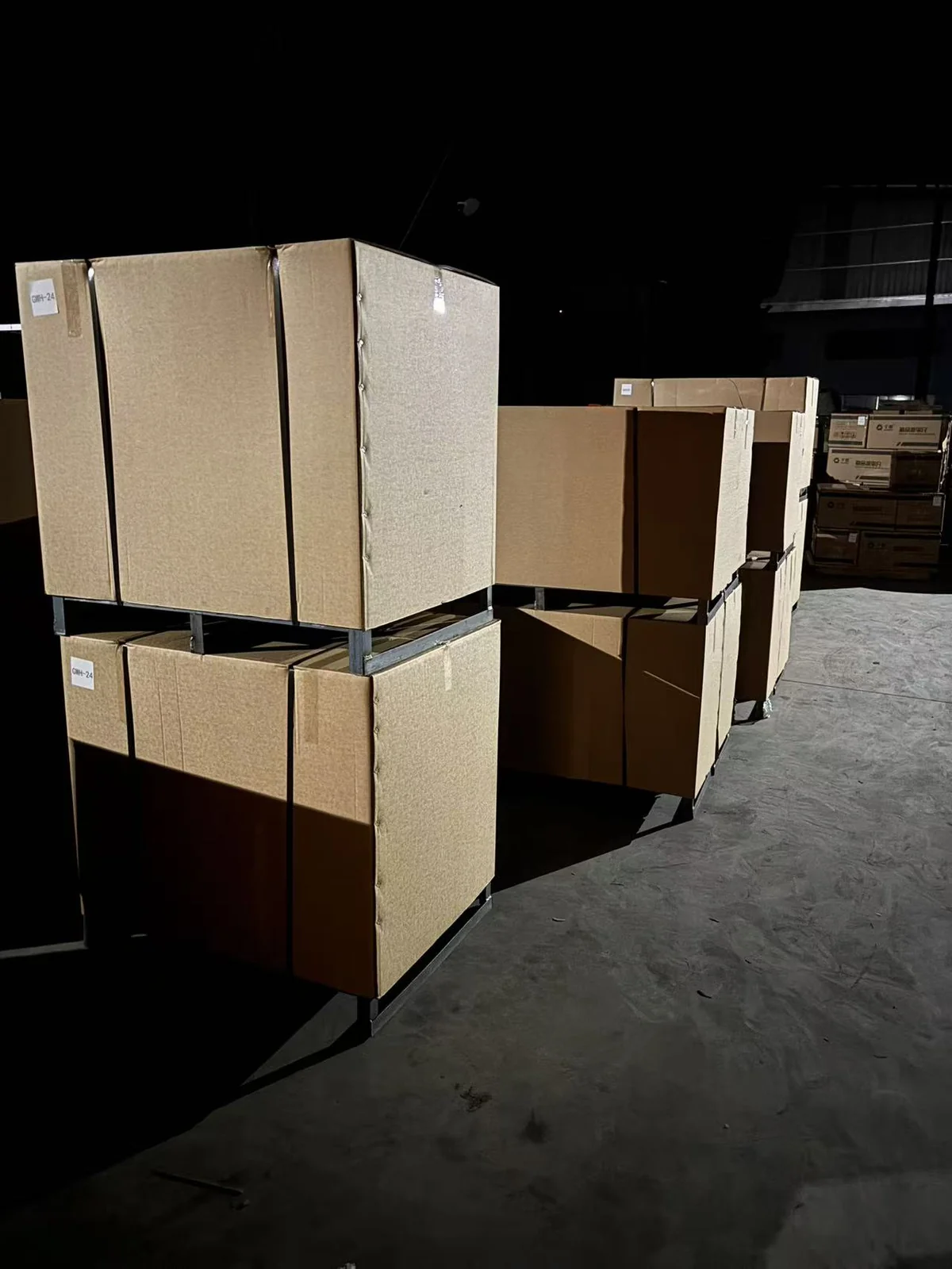 Packing & dispatch / 17