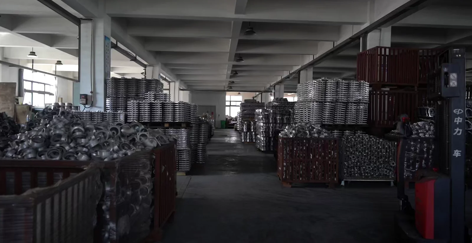 Manufacturing / 06